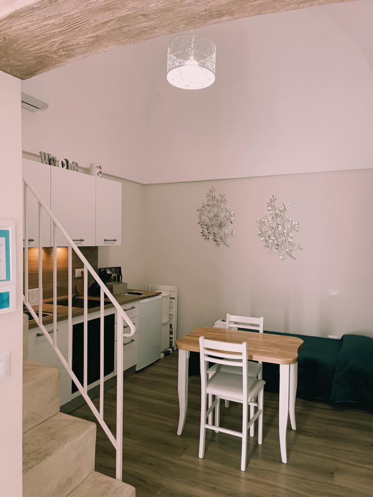 Puglia Holiday Home 몰라디바리 외부 사진